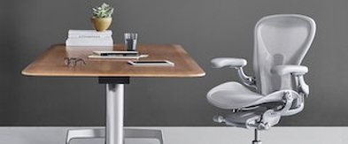 Herman Miller / Aeron Chair