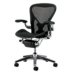 ＜ヤマギワ＞ HermanMiller（ハーマンミラー）「Aeron Chair（アーロンチェア）」ポリッシュアルミベース/フル装備/Bサイズ/クラシック【取寄せ品】 パソコンチェア画像