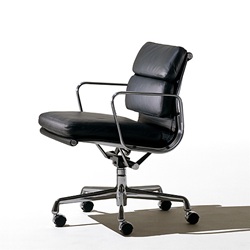 ＜ヤマギワ＞ HermanMiller（ハーマンミラー）「Eames Soft Pad Group Management Chairs」【取寄せ品】 パソコンチェア画像
