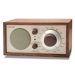 ＜ヤマギワ＞ Tivoli Audio（チボリ・オーディオ）「Model One」ウォールナット+ベージュ[989JPM1CLA] オーディオ ラジオ・ラジカセ画像