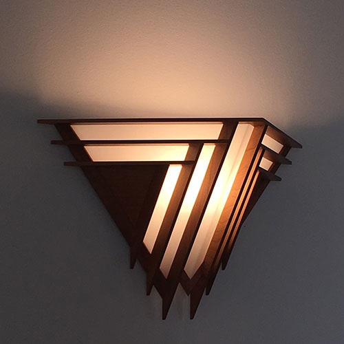 【即納】Frank Lloyd Wright（フランクロイドライト）ブラケット照明 BETH SHOLOM WALL SCONCE（ベス・ショーロム・ウォールスコンス）  【要電気工事】商品画像
