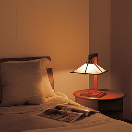 【即納】Frank Lloyd Wright（フランクロイドライト）テーブル照明 TALIESIN 1 MINI（タリアセン） ウォルナット商品画像