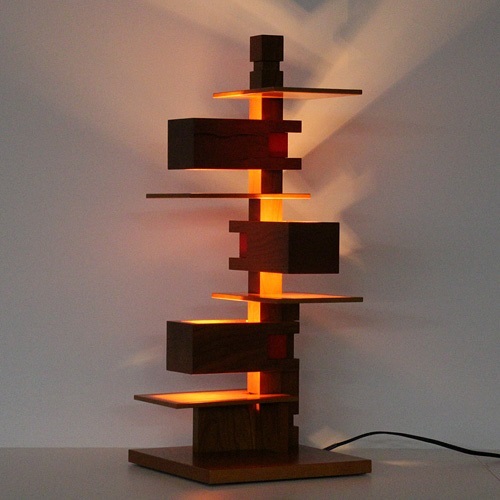 【即納】Frank Lloyd Wright（フランクロイドライト）テーブル照明 TALIESIN 4（タリアセン） チェリー商品画像