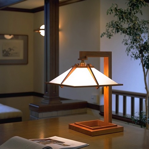 【廃番】Frank Lloyd Wright（フランクロイドライト）テーブル照明 TALIESIN 1（タリアセン） ブラック商品画像