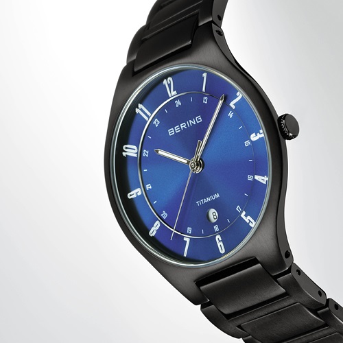 【廃番】BERING（ベーリング）腕時計 「Link Titanium（リンク・チタニウム）」 ブルー×ブラック商品画像