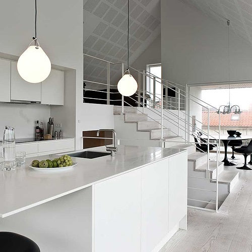 Louis Poulsen(ルイスポールセン)MOSER ホワイト Φ250mm