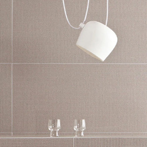 FLOS(フロス)Aim Small ブラック W192mm