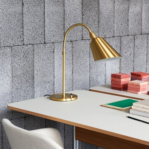 Pavilion AV16 マッシュルーム リノリウム/ラッカードオーク/クロームレッグ W1300mm