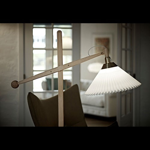 MODEL 325 フロアライト ホワイト H1500mm