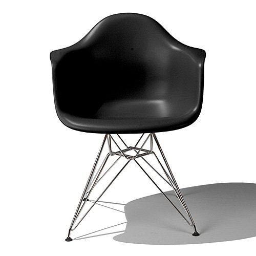 【予約注文】Herman Miller（ハーマンミラー）Eames Shell Chair / Armchair（DAR）ブラック商品画像