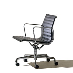 【クリックで詳細表示】HermanMiller(ハーマンミラー社)「Eames Aluminum Group Management Chair」【取寄せ品】[267EA335VDL2109]