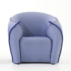 【クリックで詳細表示】moroso(モローゾ)「PANNA chair」ストライプブルー【取寄せ品】[278PC001SA]