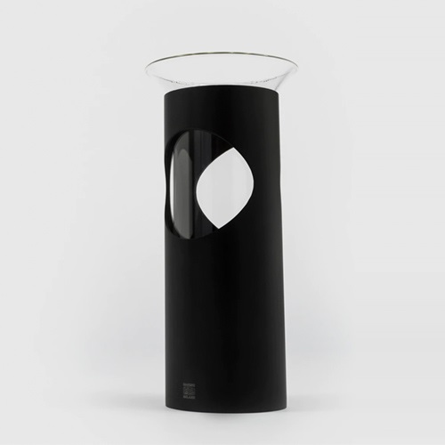 DANESE（ダネーゼ）フラワーベース Camicia（カミーチャ） black anodized aluminium商品画像