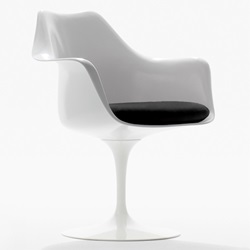 【クリックでお店のこの商品のページへ】Knoll ( ノル )「 Tulip Arm Chair ( チューリップアームチェア )1957年」ホワイトシェル/ブラック【取寄品】[935151AX2K/K120616]
