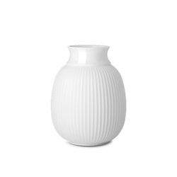 【予約注文】Lyngby Porcelaen（リュンビューポーセリン）「Curve Vase（カーブベース）17.5cm」
