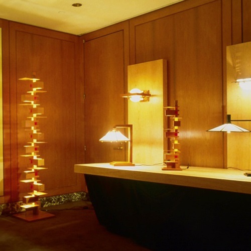Frank Lloyd Wright（フランクロイドライト）テーブル照明 TALIESIN 1 MINI（タリアセン） チェリー商品画像