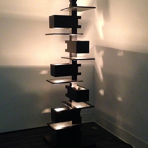 【即納】Frank Lloyd Wright（フランクロイドライト）テーブル照明 TALIESIN 3（タリアセン） BLACK EDITION商品画像