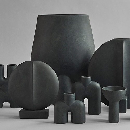 【予約注文】101 COPENHAGEN（コペンハーゲン）フラワーベース Guggenheim Vase w470mm ブラック商品画像
