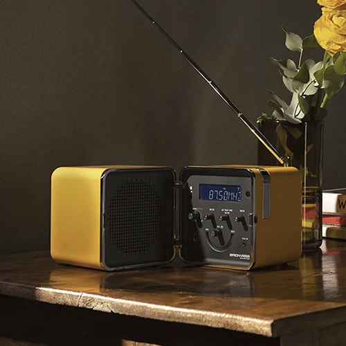 BRIONVEGA（ブリオンベガ）ポータブルラジオスピーカー radio.cubo ラジオクーボ ブラックナイト商品画像