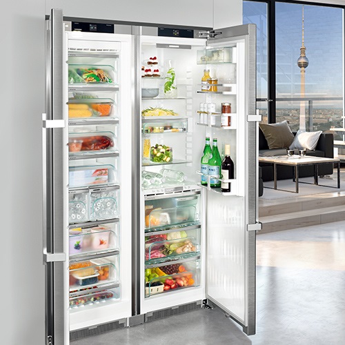 LIEBHERR（リープヘル）フリースタンディング 冷凍冷蔵庫 728L商品画像