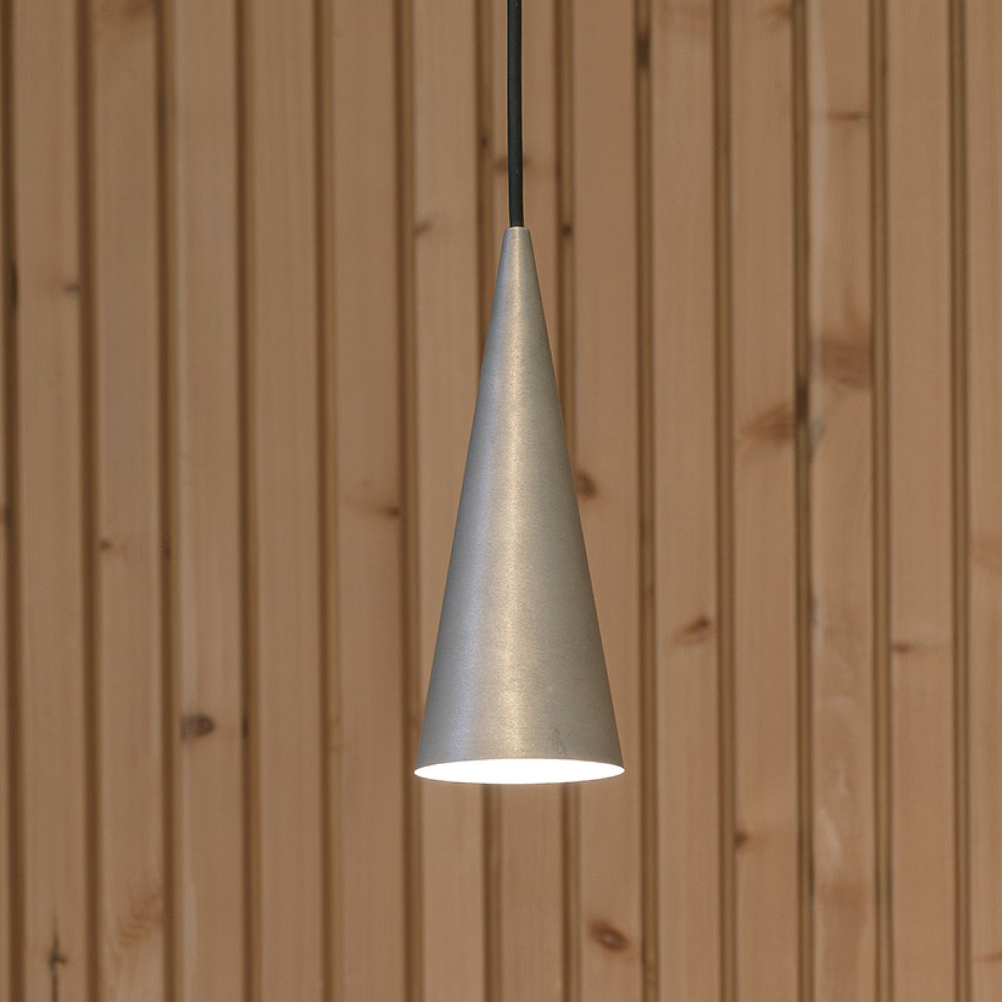 電工｜W151XS1 CONE SUSPENDED XS ローブラッシュド