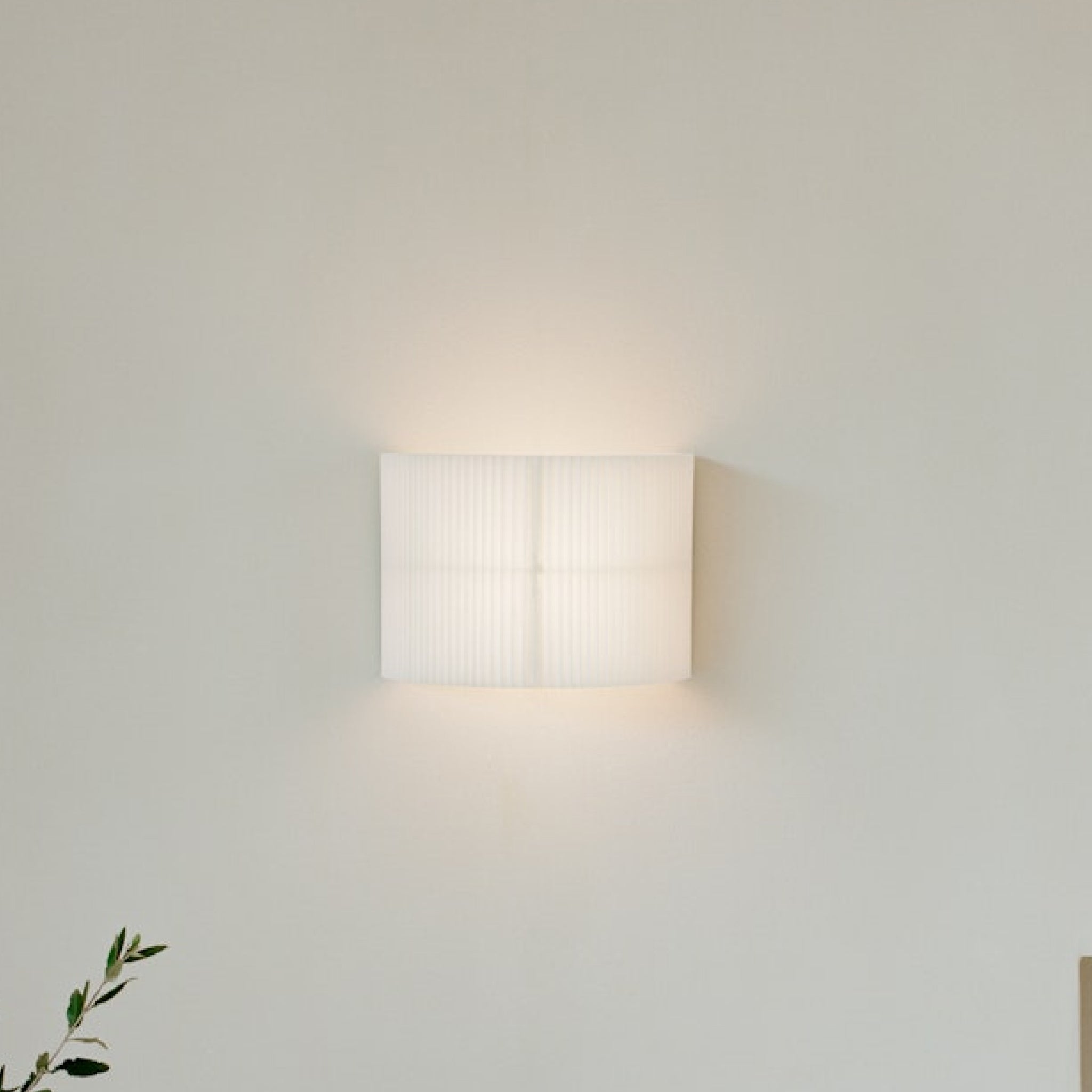 ヌボラ　 ウォールランプ NEBRA WALL LAMP - YAMAGIWA OnlineStore