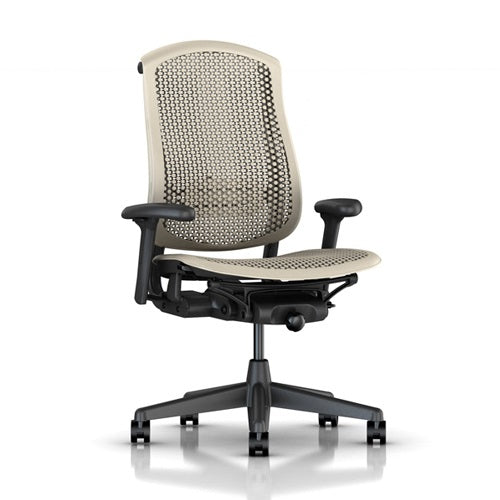 【廃番】Herman Miller（ハーマンミラー）「セラチェア」グラファイトベース シャンパンシート