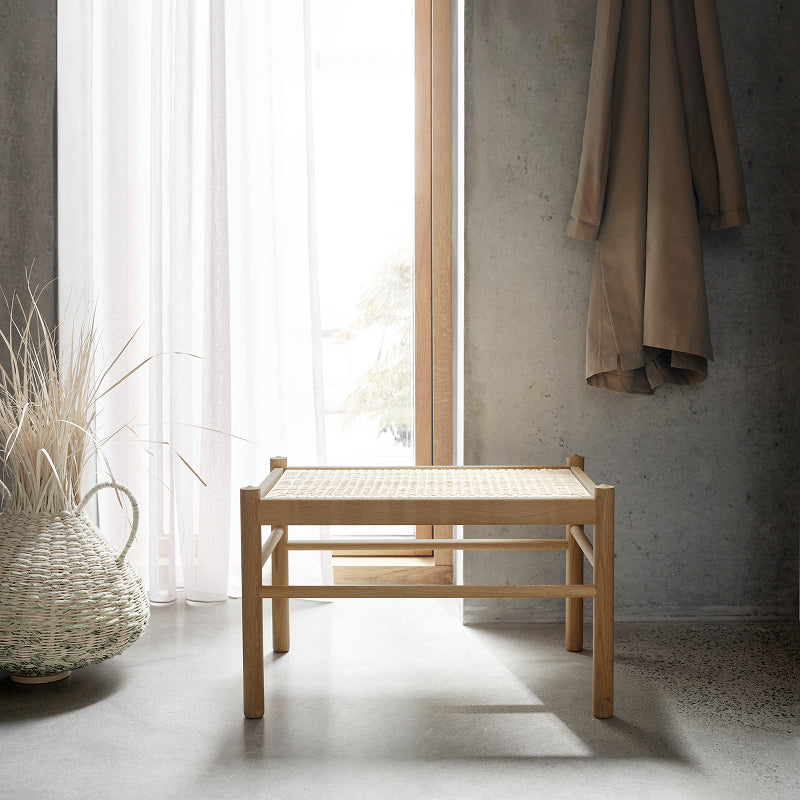 OW149F Colonial footstool オーク材/オイル仕上げ/ライトブラウンレザー Thor 307 H460mm