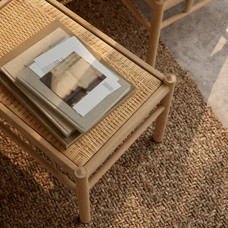 OW149F Colonial footstool ウォルナット材/オイル仕上げ/ブラックレザー Thor 301 H460mm