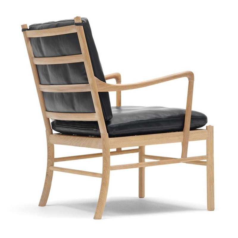 OW149 Colonial Chair オーク材/オイル仕上げ/ブラックレザー Thor 301 SH460mm