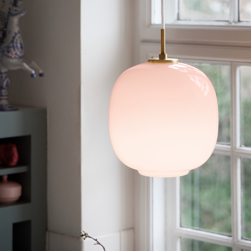 【納期未定】Louis Poulsen（ルイスポールセン）VL 45 Radiohus Pendant ペールローズ Φ250mm