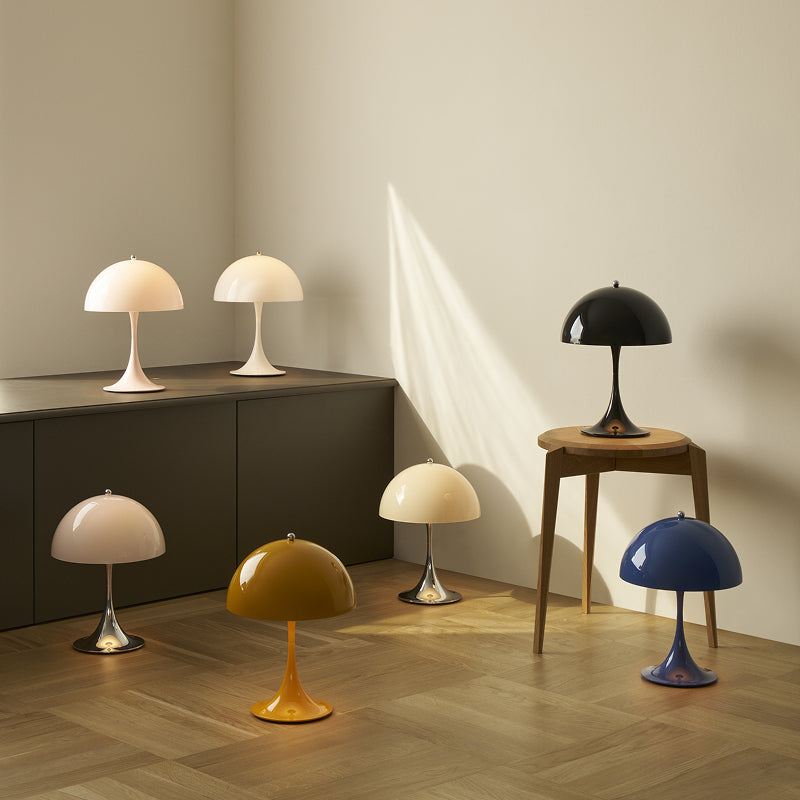 Louis Poulsen（ルイスポールセン）Panthella portable 250 オパール