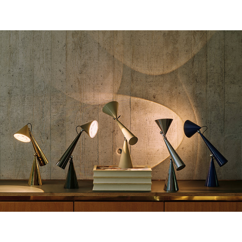 POSE TASK LIGHT プティ H Max525mm - YAMAGIWA OnlineStore