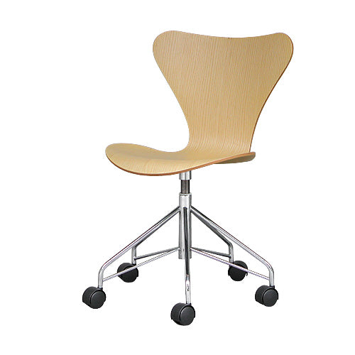 【廃番】Fritz Hansen「Series 7（セブンチェア）」キャスター付き回転ベース アッシュ[7973117AH]