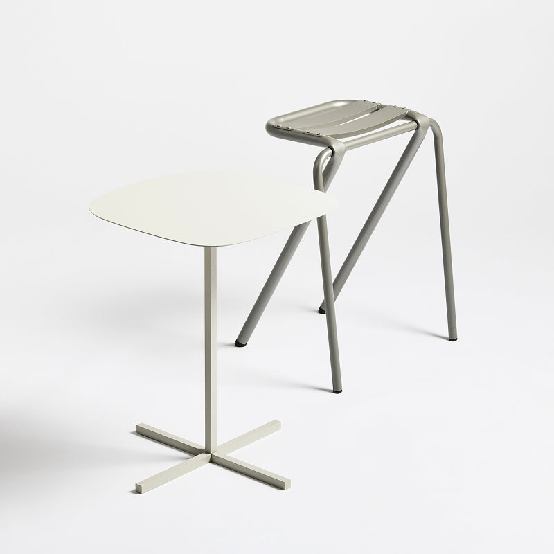 SOLID STEEL TABLE ベージュ H500mm - YAMAGIWA OnlineStore