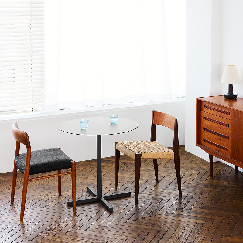 SOLID STEEL DINER TABLE ROUND ダークグレー H700mm