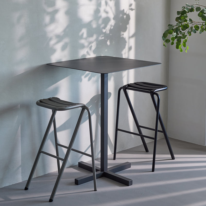SOLID STEEL HIGH DINER TABLE SQUARE ダークグレー H850mm