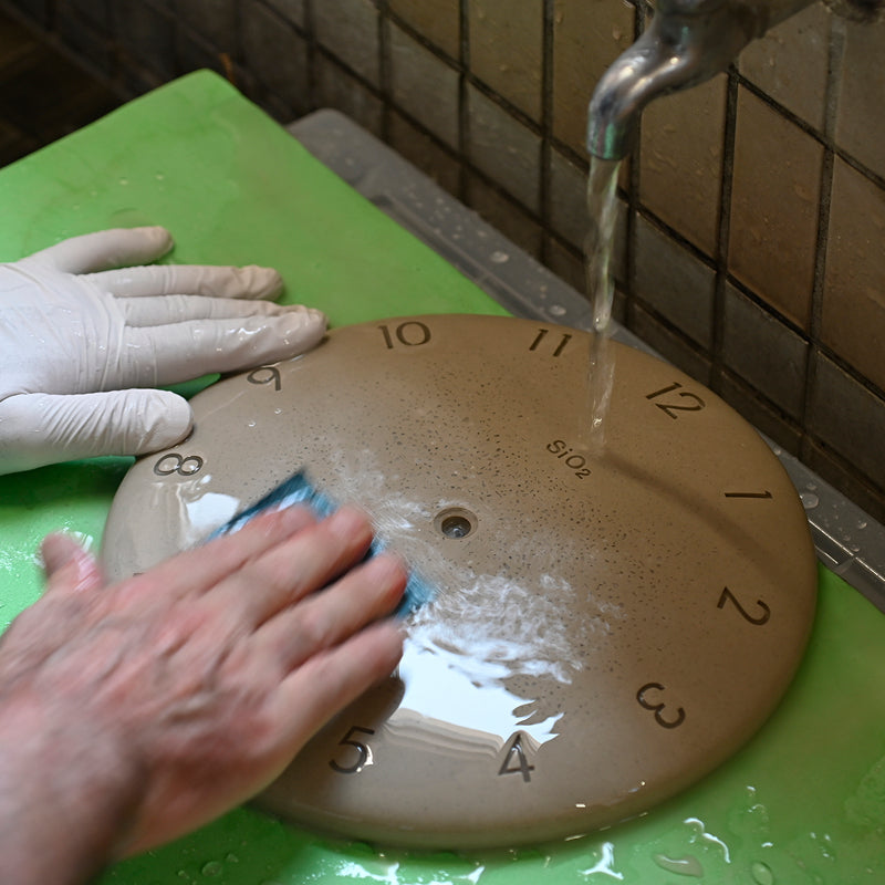 珪藻土の時計（洗い出し） ピンク Φ255mm