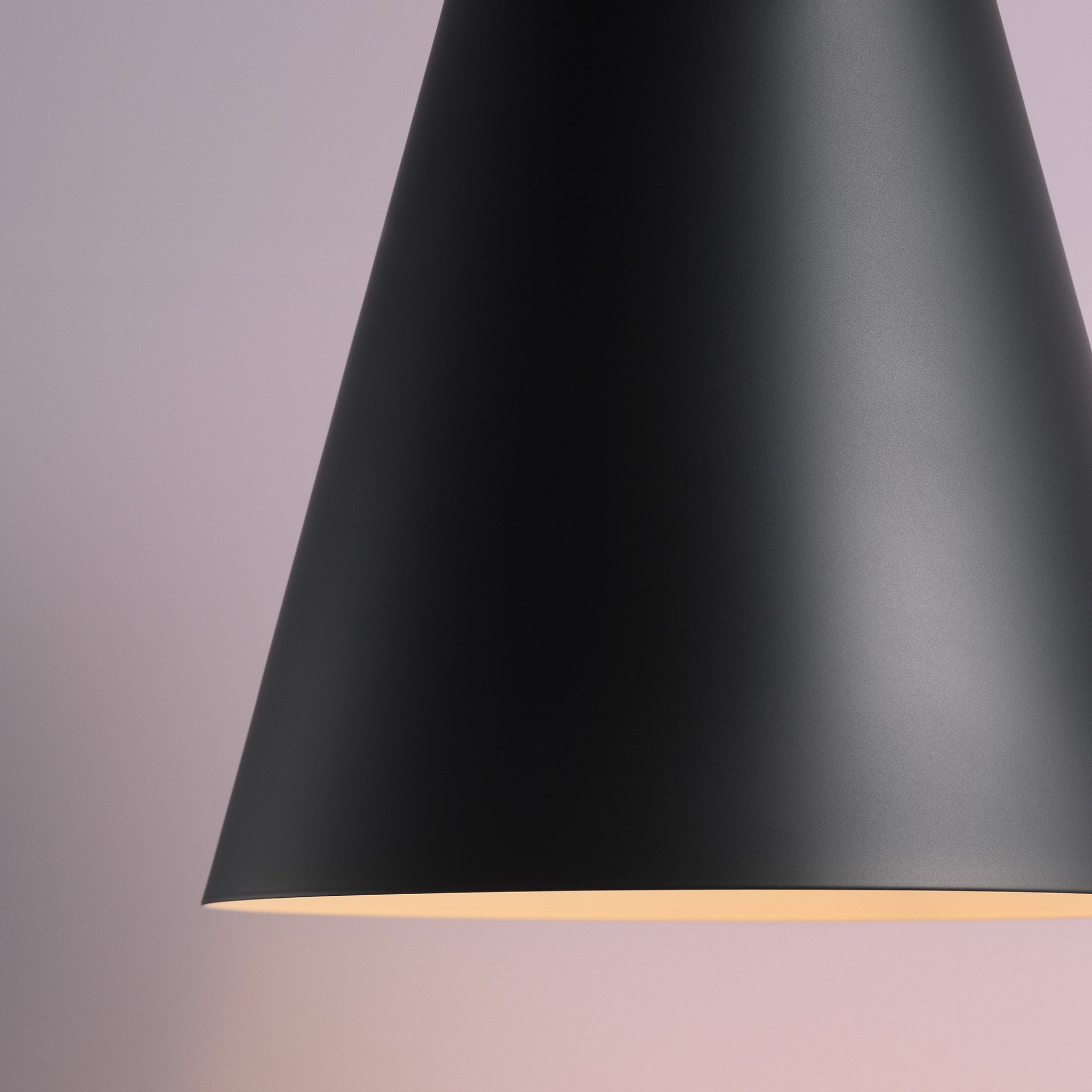 Louis Poulsen（ルイスポールセン）Above ブラック Φ250mm